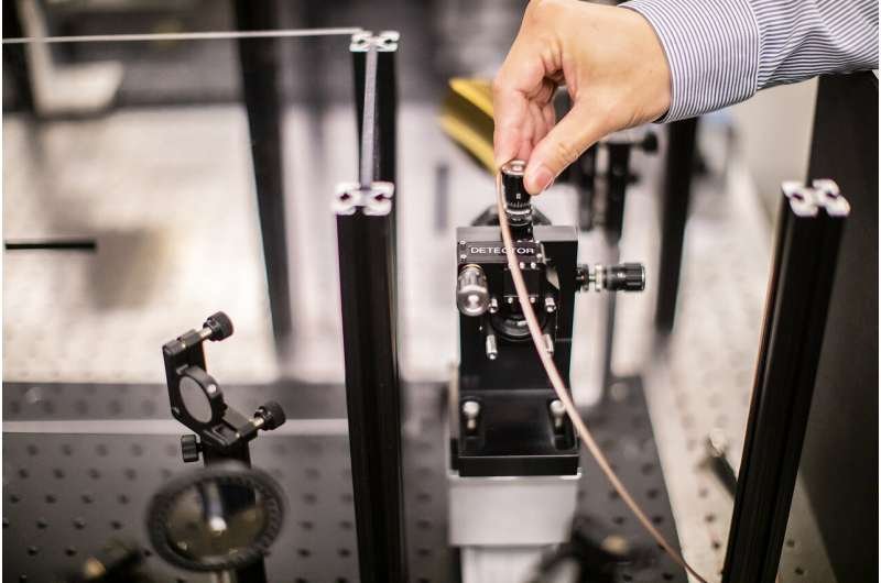 A pair of new studies demonstrates that two metal alloys are able convert light into electric current efficiently thanks to their topology. This fundamental research could provide a new approach for developing devices such as photo detectors and solar cells in the future.  Credit: University of Pennsylvania