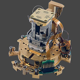 Wired Sample Mount attached to Thermal Link plate